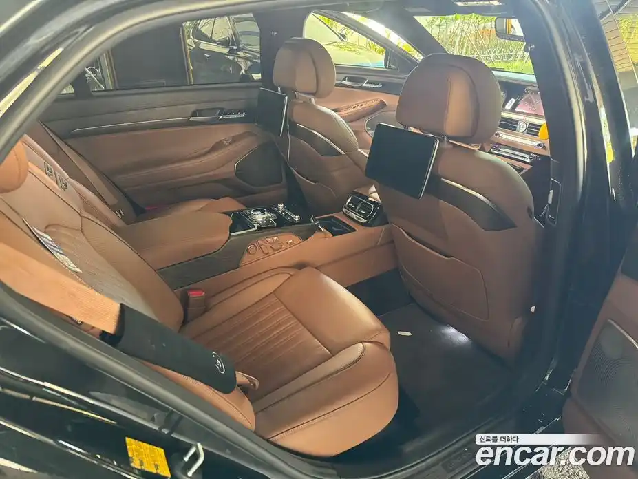 Genesis G90 2019 3.3 Автомат в Москве № 58903, фото 15