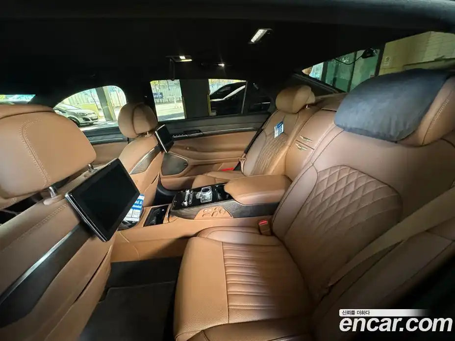 Genesis G90 2019 3.3 Автомат в Москве № 58903, фото 16