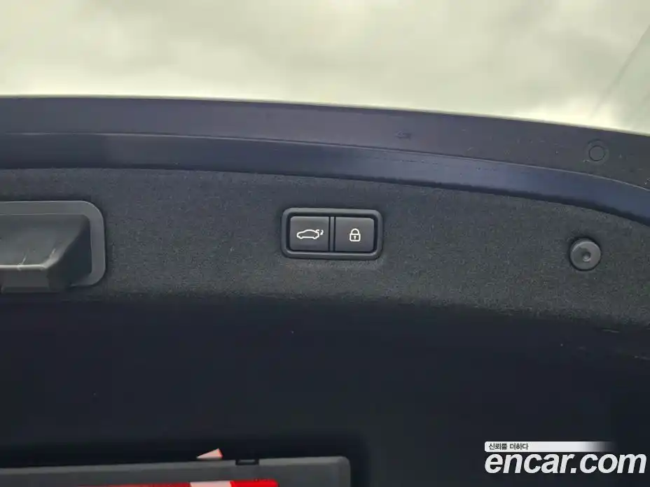 Genesis G90 2019 3.3 Автомат в Москве № 58903, фото 20