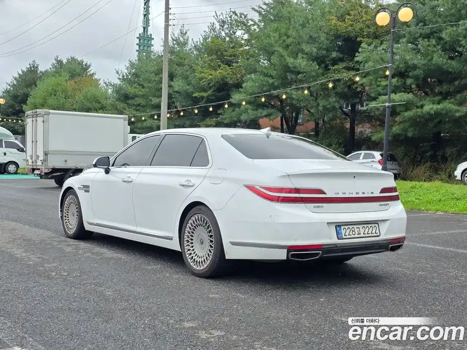 Genesis G90 2019 3.3 Автомат в Москве № 58903, фото 5