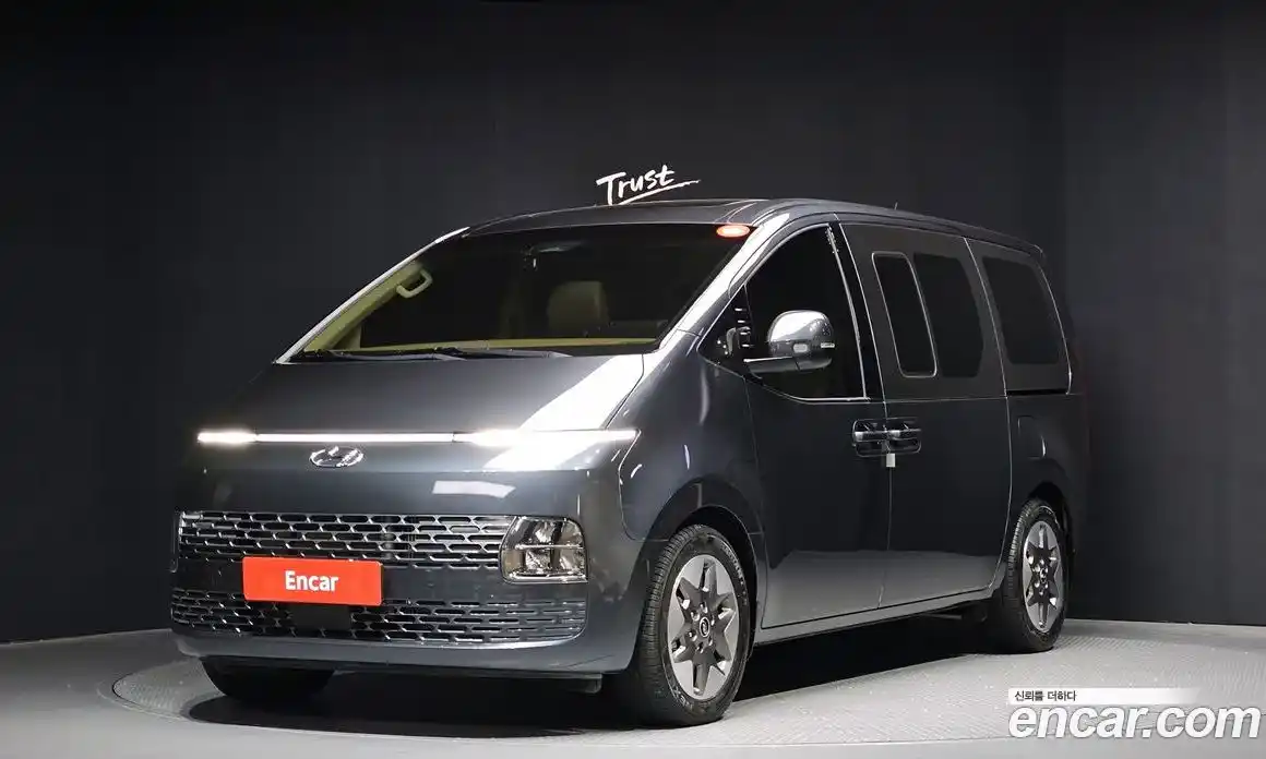 Hyundai Staria 2023 2.2 Автомат в Москве № 6277, фото 13