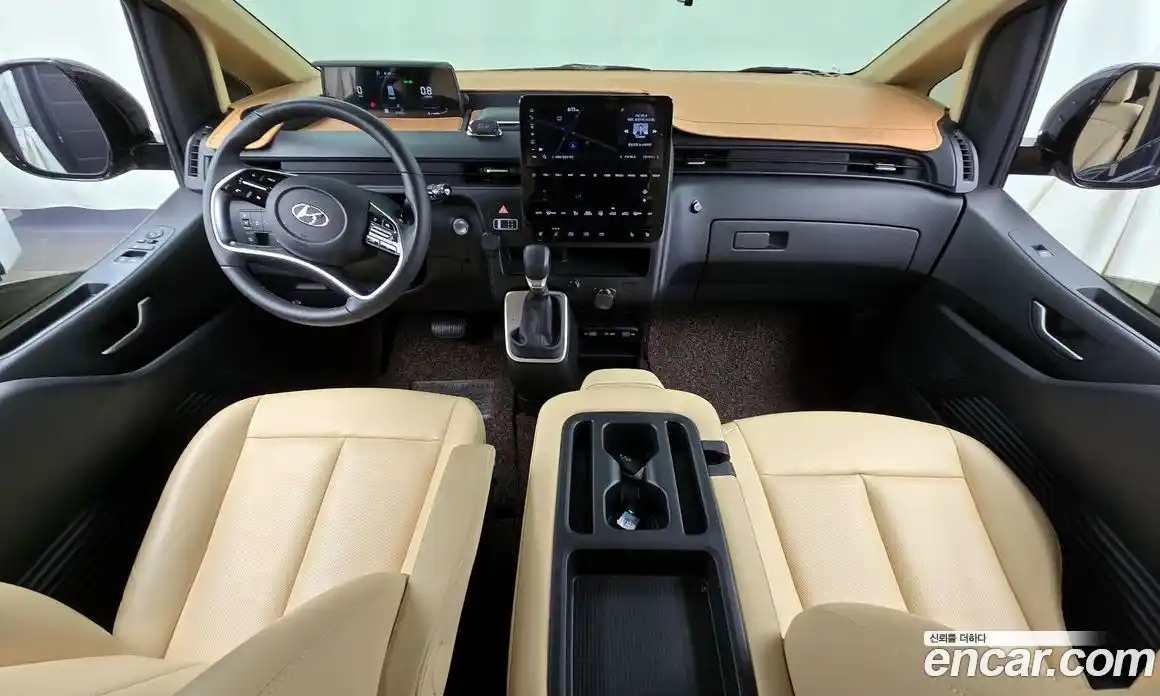 Hyundai Staria 2023 2.2 Автомат в Москве № 6277, фото 16