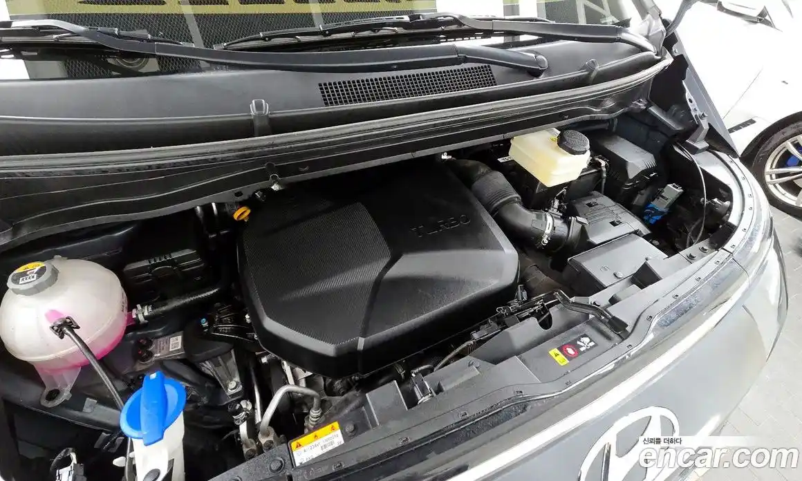 Hyundai Staria 2023 2.2 Автомат в Москве № 6277, фото 6