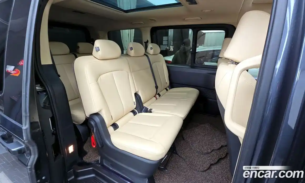 Hyundai Staria 2023 2.2 Автомат в Москве № 6277, фото 10