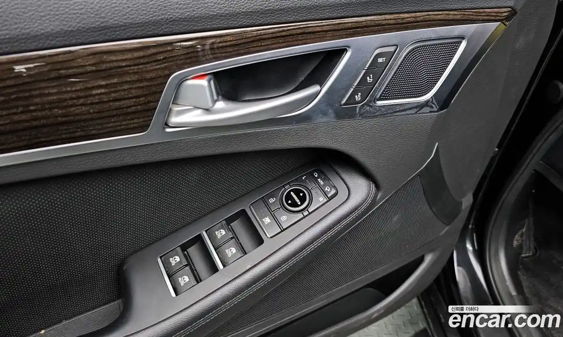 Genesis G80 2018 3.3 Автомат в Москве № 83701, фото 19