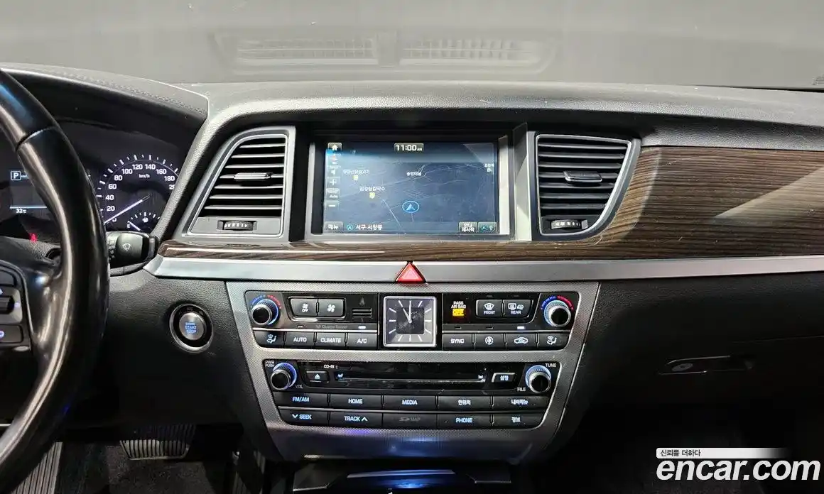 Genesis G80 2018 3.3 Автомат в Москве № 83701, фото 10