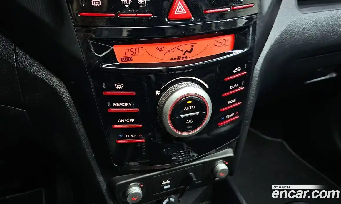 SsangYong TIBOLI 2017 1.6 Автомат в Москве № 86185, фото 18