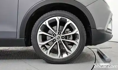 SsangYong TIBOLI 2017 1.6 Автомат в Москве № 86185, миниатюра 2