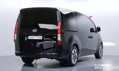 Hyundai Staria 2025 2.2 Автомат в Москве № 952, миниатюра 2