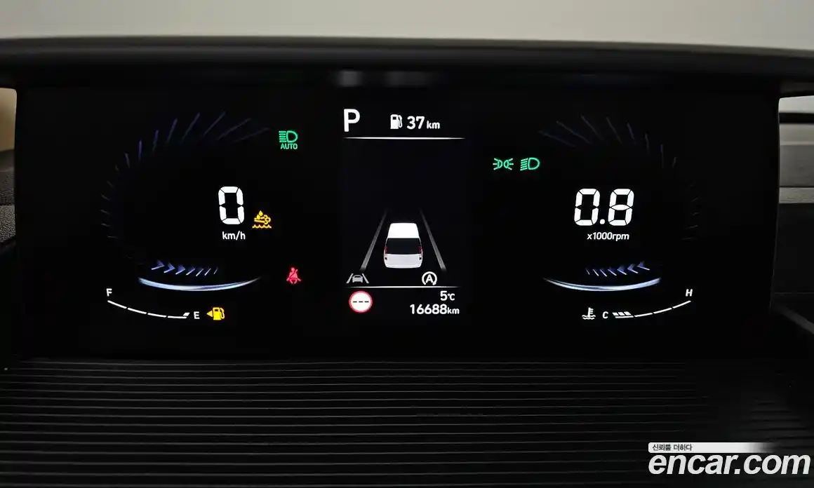 Hyundai Staria 2025 2.2 Автомат в Москве № 952, фото 8