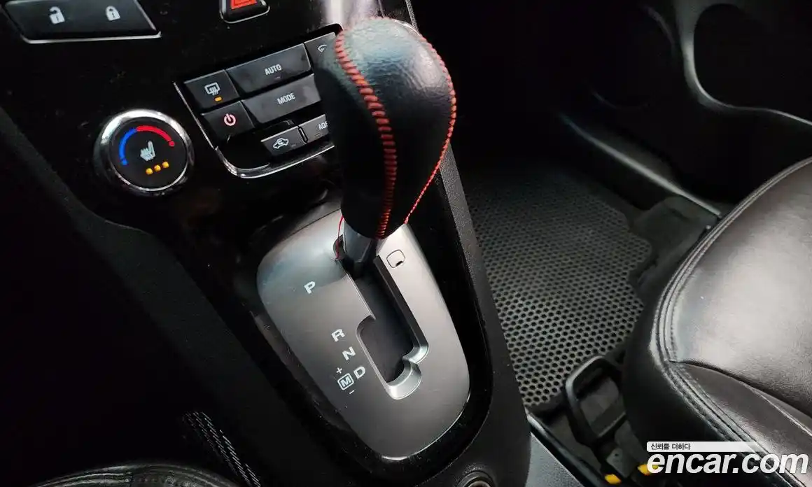 Chevrolet Orlando 2012 2.0 Автомат в Москве № 960, фото 12