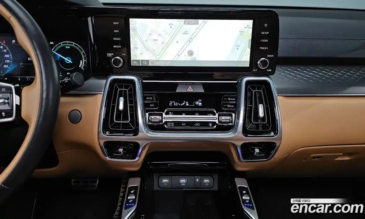 Kia Sorento 2023 1.6 Автомат в Москве № 1008, фото 13