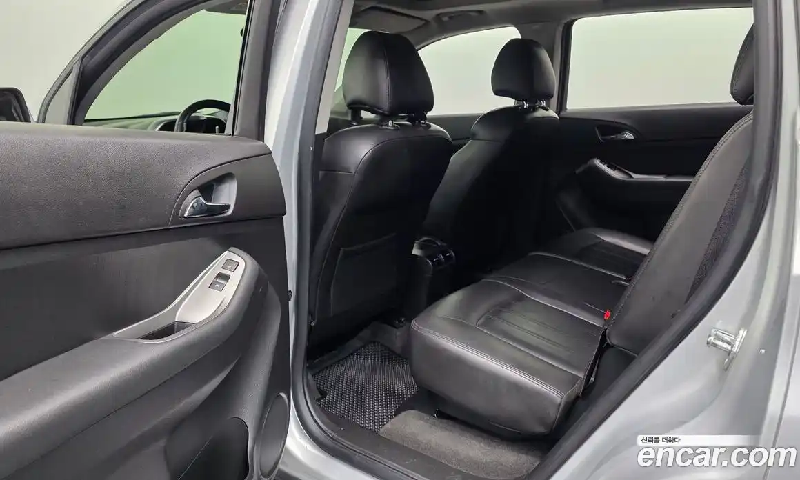 Chevrolet Orlando 2015 2.0 Автомат в Москве № 103696, фото 12