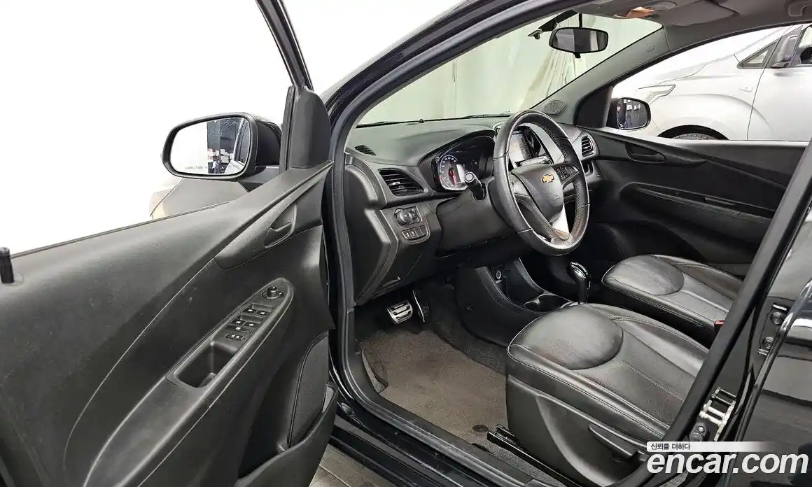 Chevrolet Spark 2016 1.0 Автомат в Москве № 104582, фото 19