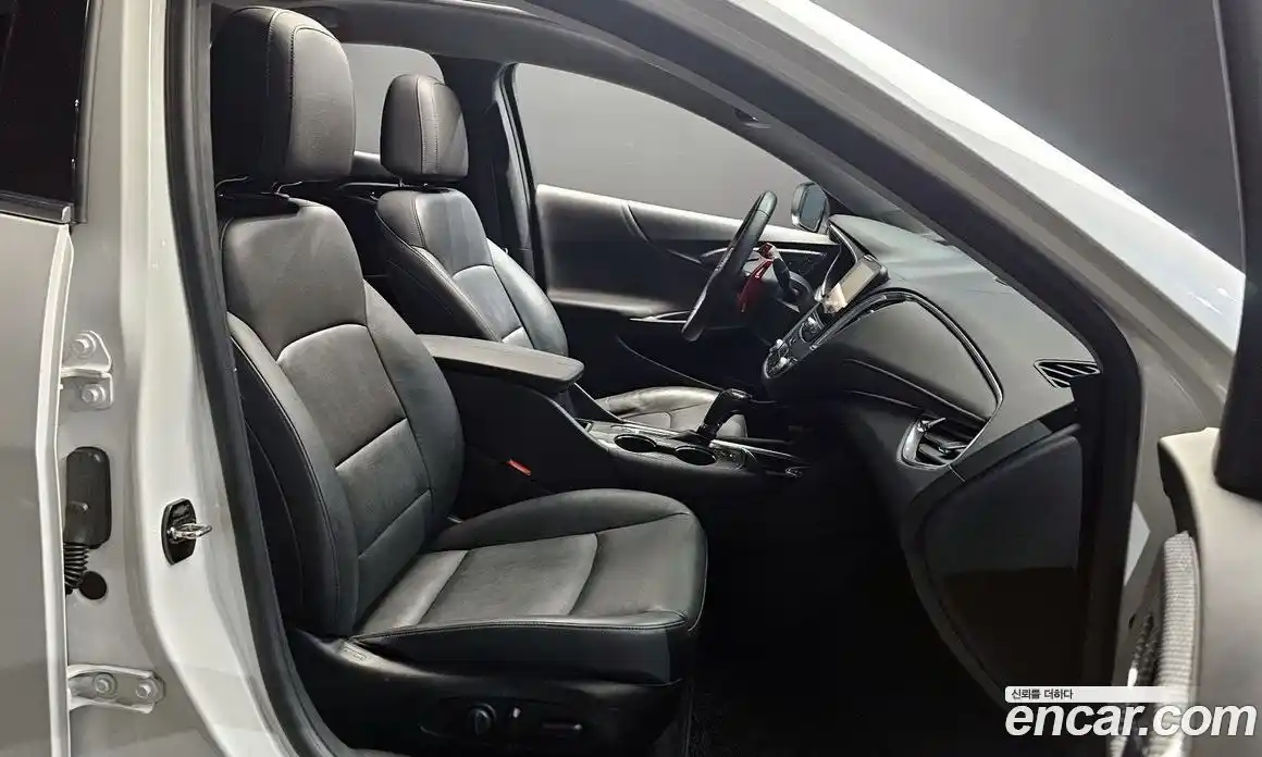 Chevrolet Malibu 2019 2.0 Автомат в Москве № 104768, фото 14