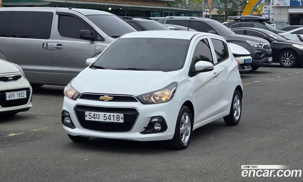 Chevrolet Spark 2017 1.0 Автомат в Москве № 105186, фото 1
