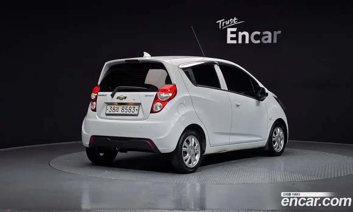 Chevrolet Spark 2015 1.0 Автомат в Москве № 105383, фото 1