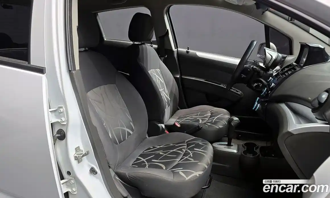 Chevrolet Spark 2015 1.0 Автомат в Москве № 105383, фото 3