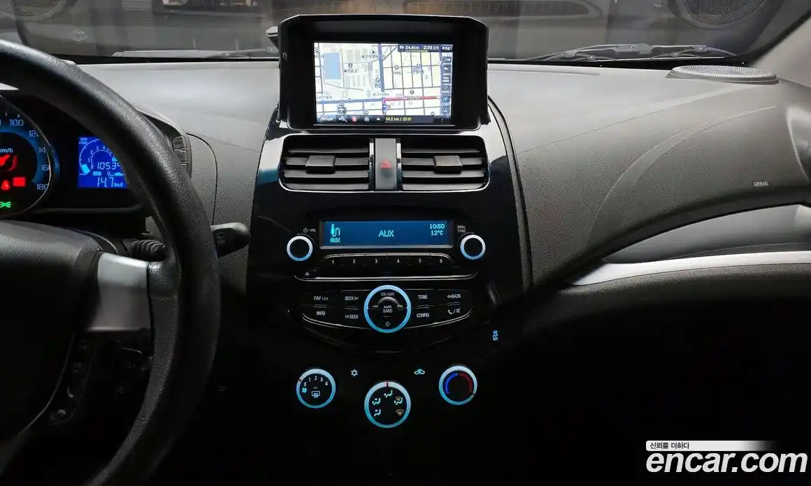 Chevrolet Spark 2015 1.0 Автомат в Москве № 105383, фото 7