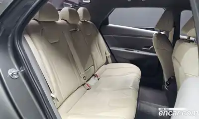 Hyundai Avante 2023 1.6 Автомат в Москве № 107721, миниатюра 12