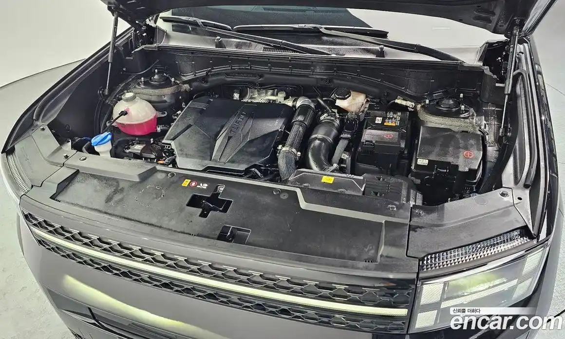 Hyundai Santa Fe 2024 2.5 Автомат в Москве № 108197, фото 1