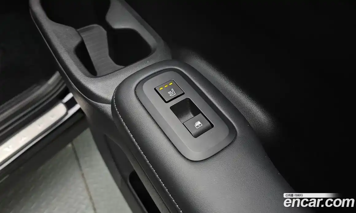 Hyundai Santa Fe 2024 2.5 Автомат в Москве № 108197, фото 17