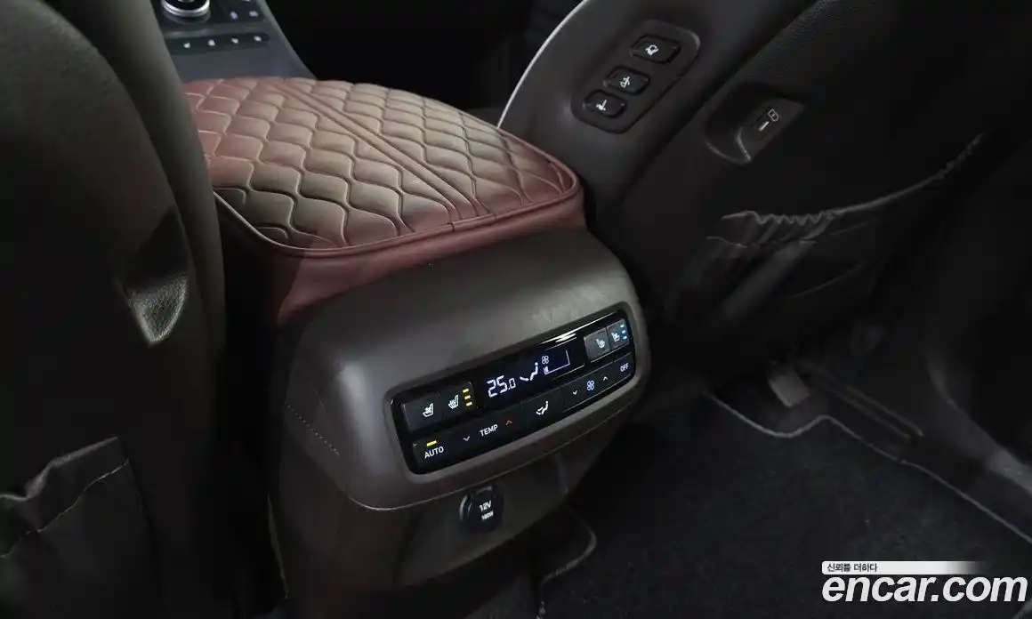 Hyundai Palisade 2023 2.2 Автомат в Москве № 10961, фото 14