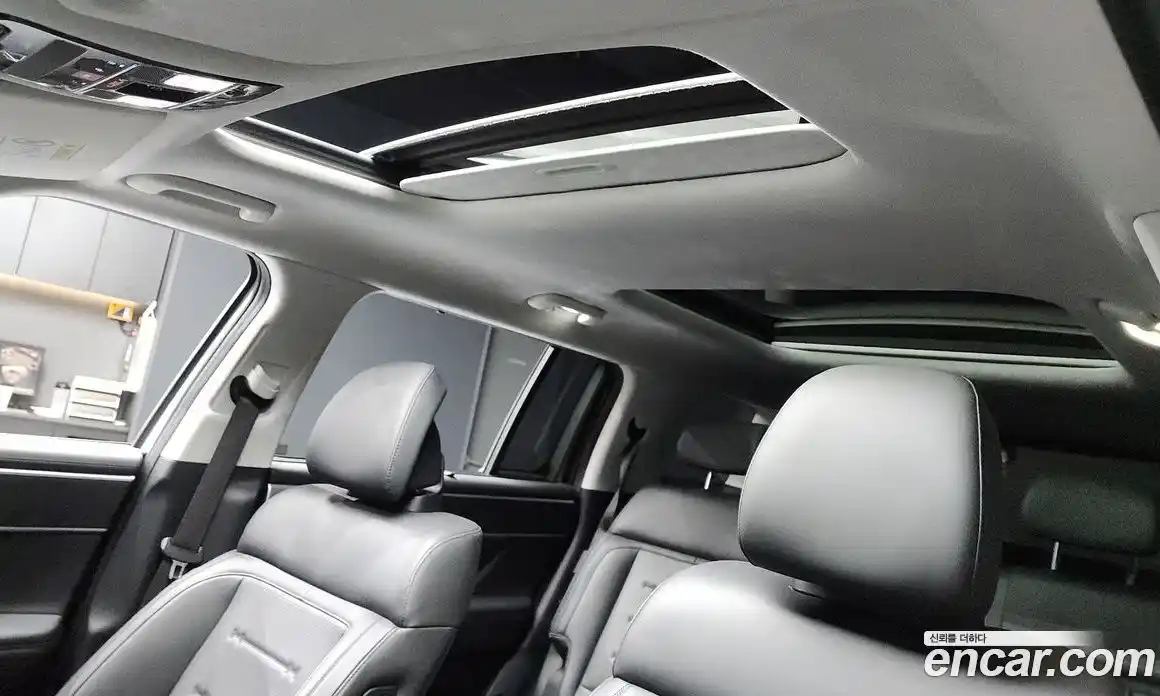 Hyundai Santa Fe 2024 1.6 Автомат в Москве № 109927, фото 11