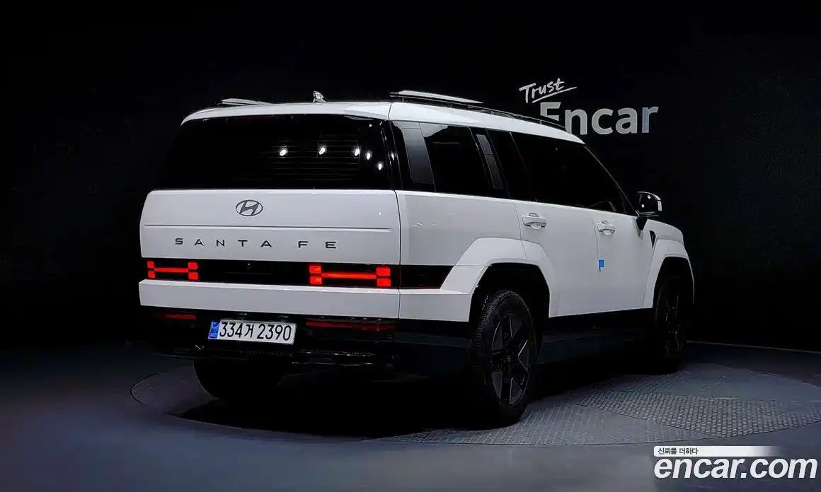 Hyundai Santa Fe 2024 1.6 Автомат в Москве № 109927, фото 17