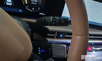 Hyundai Santa Fe 2024 2.5 Автомат в Москве № 110037, миниатюра 8