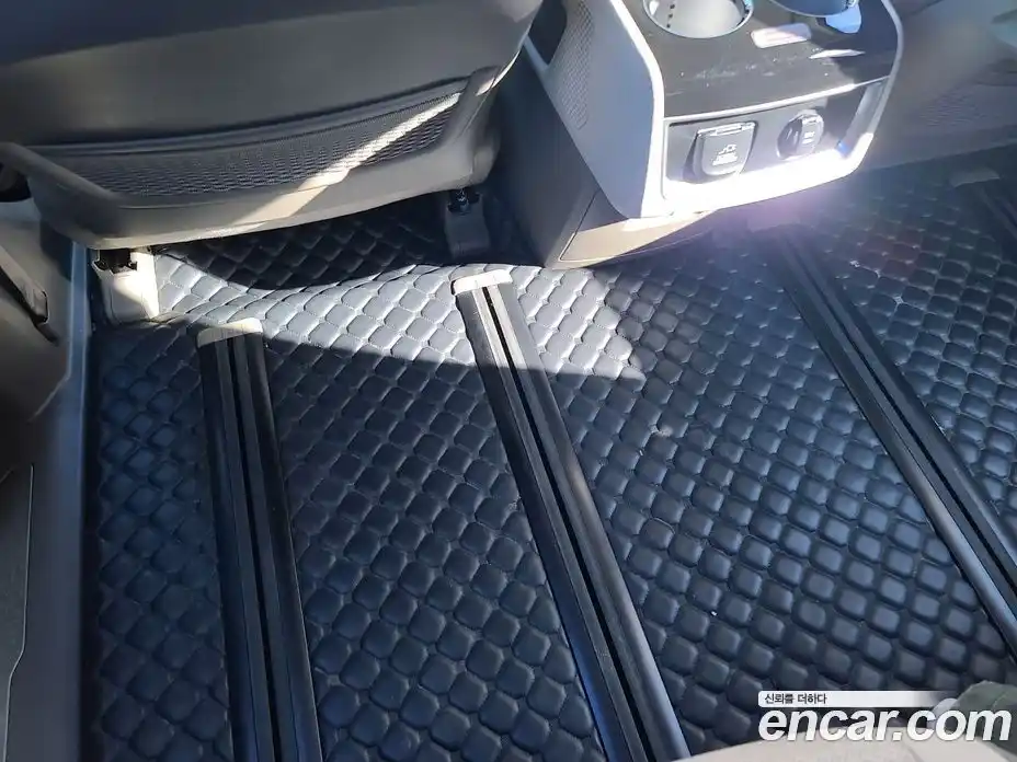 Kia Canival 2025 3.5 Автомат в Москве № 114729, фото 17