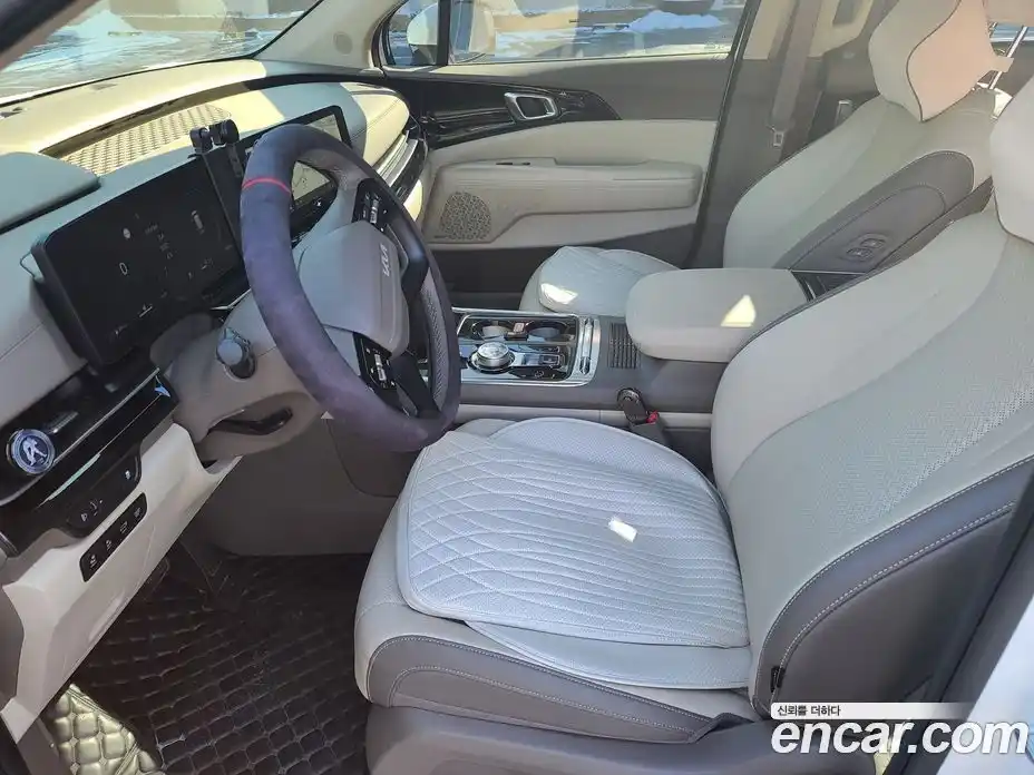 Kia Canival 2025 3.5 Автомат в Москве № 114729, фото 6