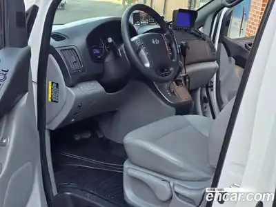 Hyundai Starex 2017 2.5 Автомат в Москве № 115150, миниатюра 11