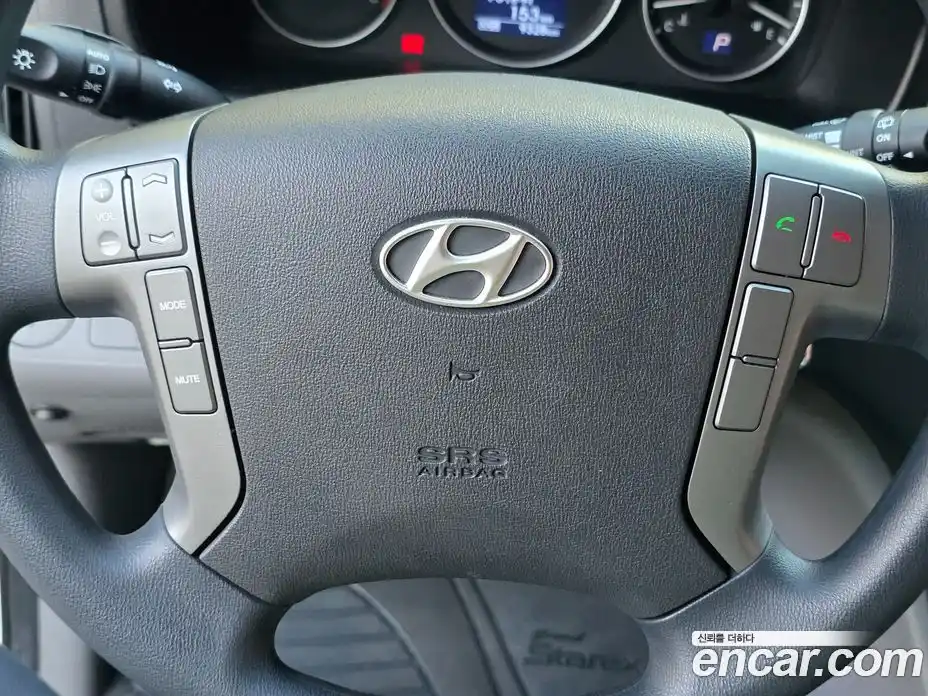 Hyundai Starex 2017 2.5 Автомат в Москве № 115150, фото 14