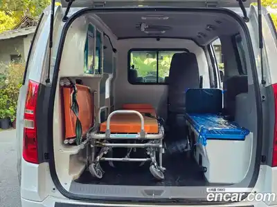 Hyundai Starex 2017 2.5 Автомат в Москве № 115150, миниатюра 7