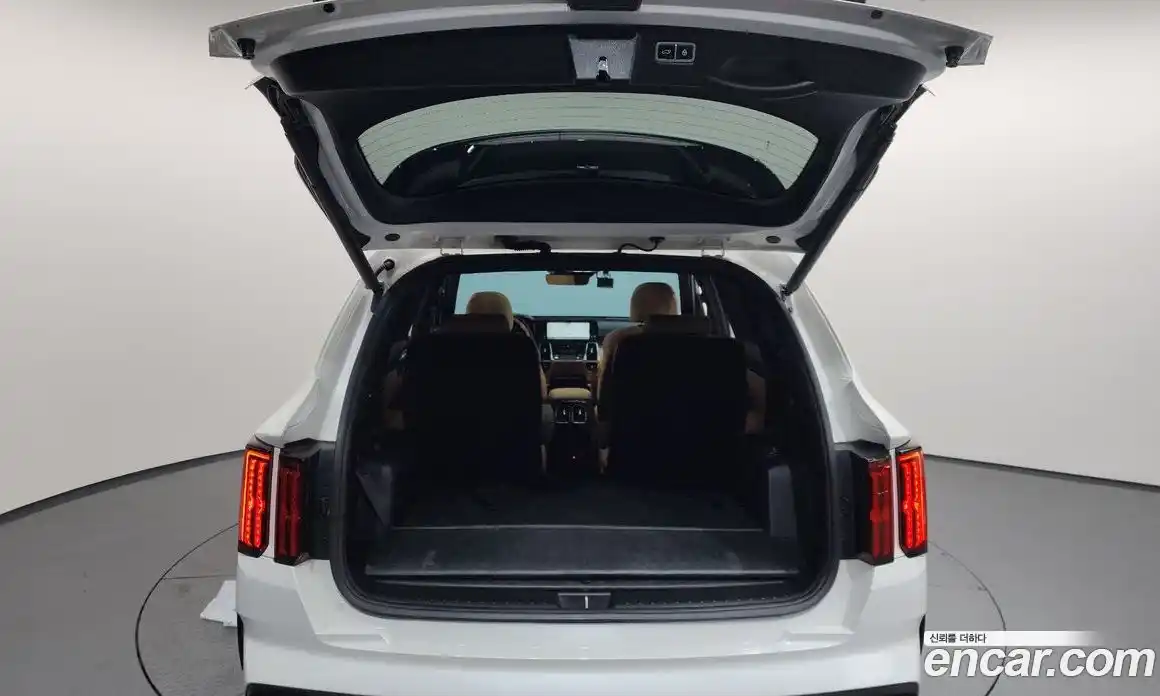 Kia Sorento 2022 1.6 Автомат в Москве № 120300, фото 18