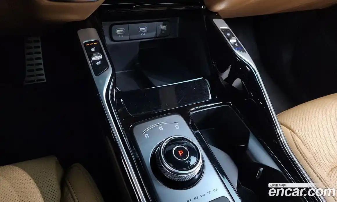 Kia Sorento 2022 1.6 Автомат в Москве № 120300, фото 19