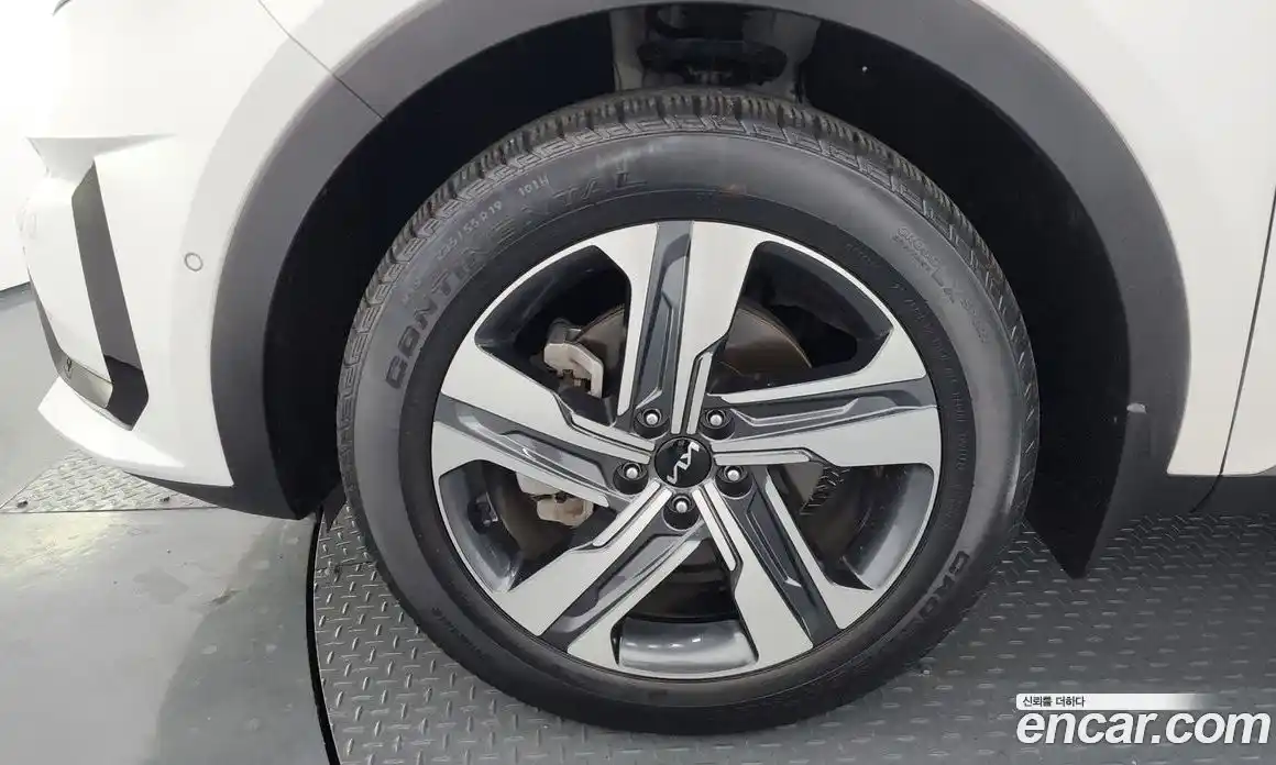 Kia Sorento 2022 1.6 Автомат в Москве № 120300, фото 20