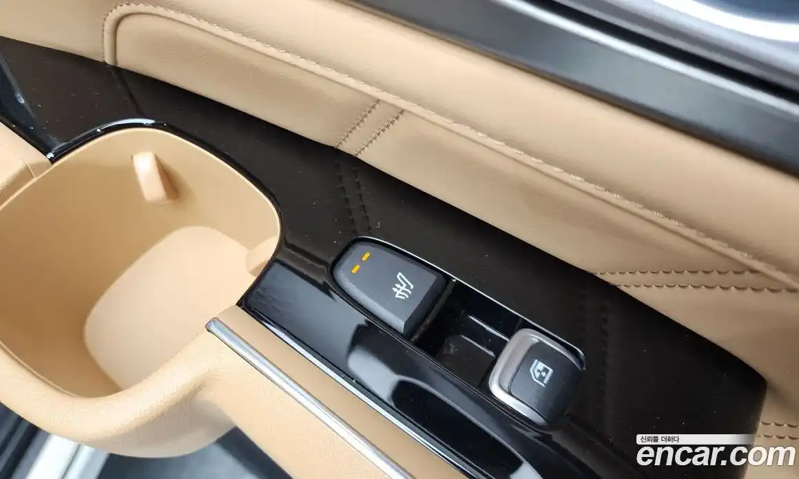 Kia Sorento 2022 1.6 Автомат в Москве № 120300, фото 2