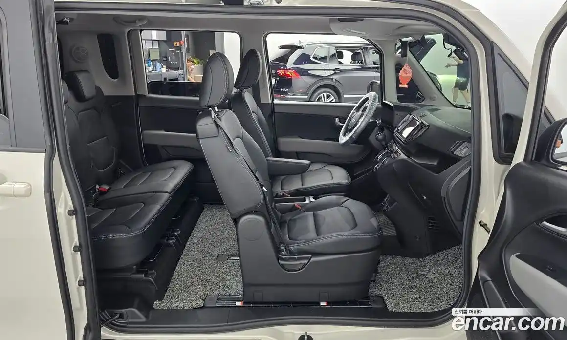 Kia Ray 2023 1.0 Автомат в Москве № 120555, фото 9