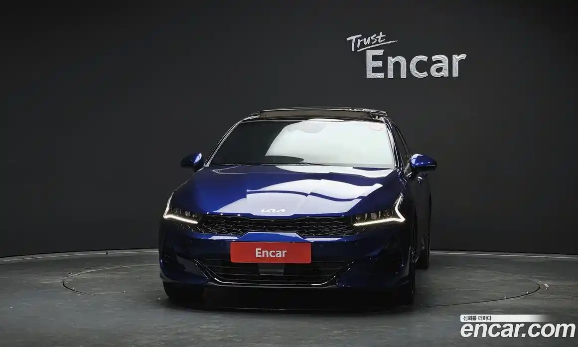 Kia K5 2023 1.6 Автомат в Москве № 12082, фото 3