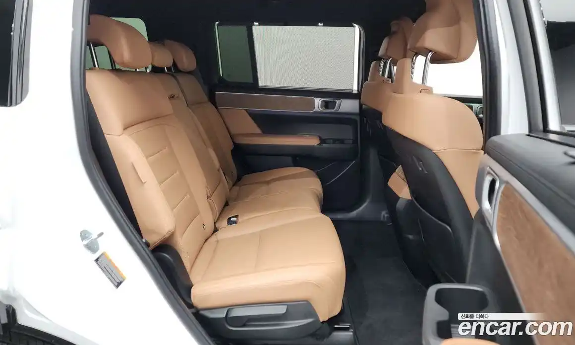 Hyundai Santa Fe 2024 1.6 Автомат в Москве № 124968, фото 6