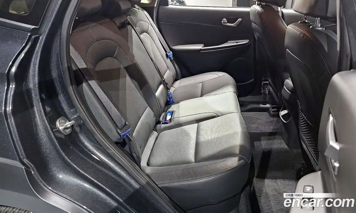 Hyundai Kona 2022 1.6 Автомат в Москве № 125074, фото 16