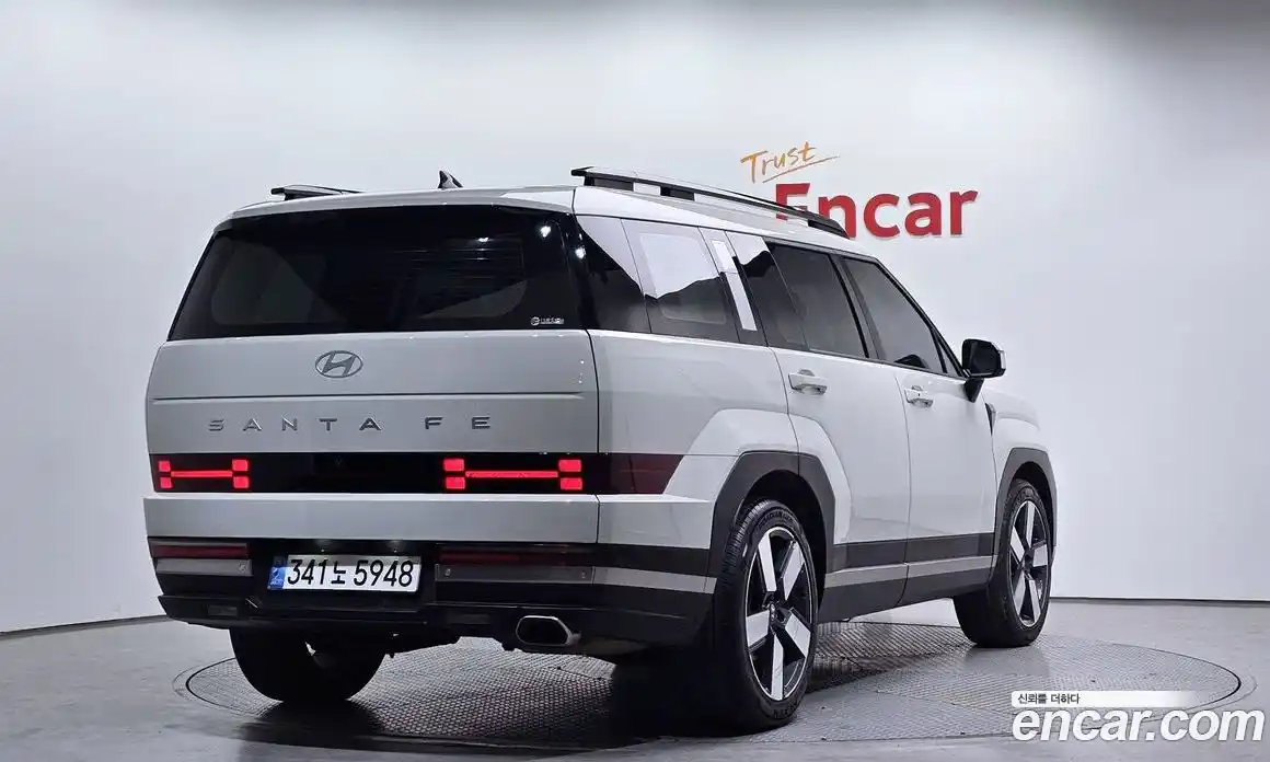 Hyundai Santa Fe 2024 2.5 Автомат в Москве № 126046, фото 10