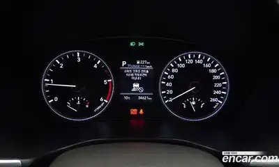 Hyundai Santa Fe 2019 2.0 Автомат в Москве № 126829, миниатюра 2