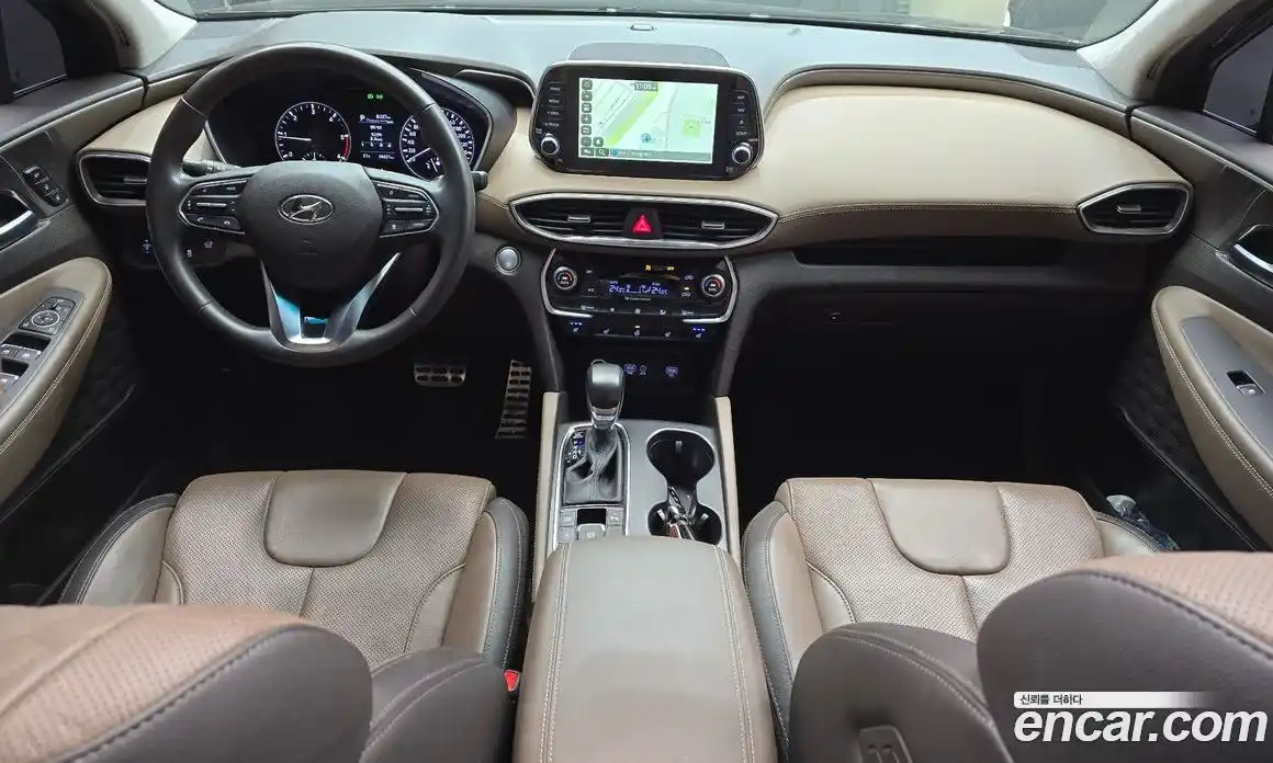 Hyundai Santa Fe 2019 2.0 Автомат в Москве № 126829, фото 5