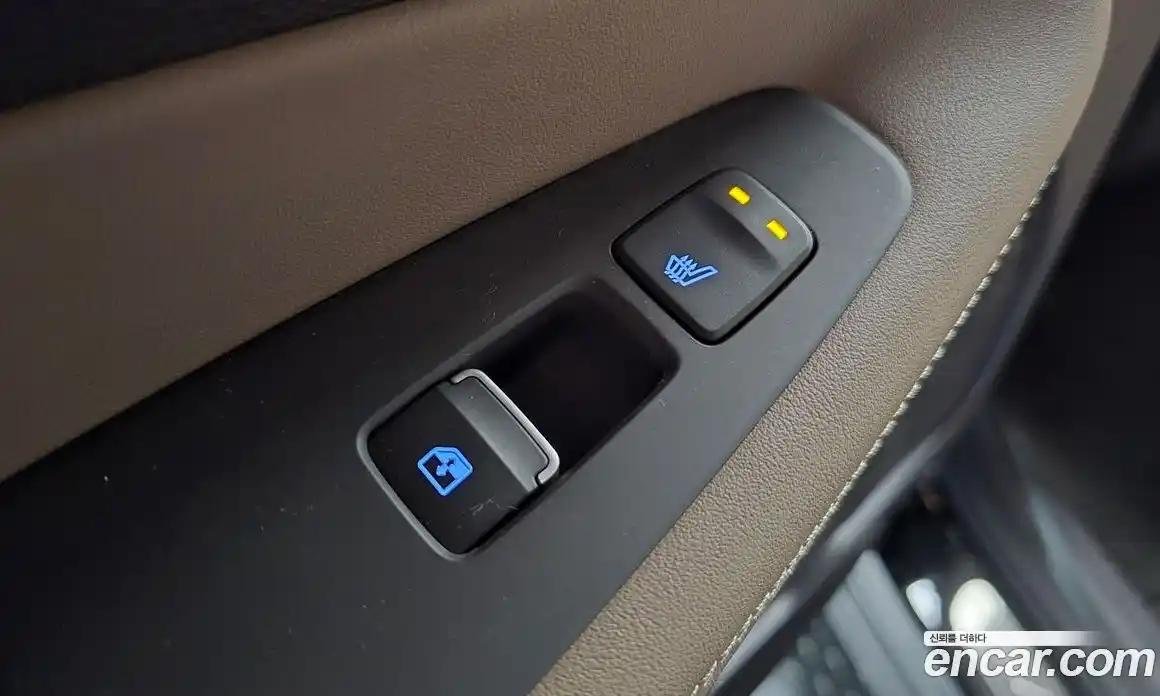 Hyundai Santa Fe 2019 2.0 Автомат в Москве № 126829, фото 8