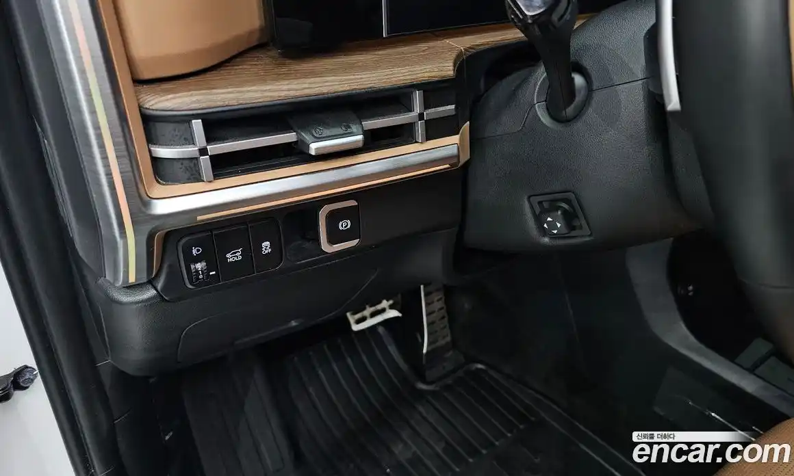 Hyundai Santa Fe 2024 1.6 Автомат в Москве № 126913, фото 15