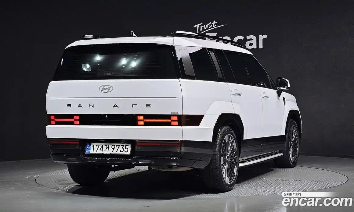 Hyundai Santa Fe 2024 1.6 Автомат в Москве № 126913, фото 2