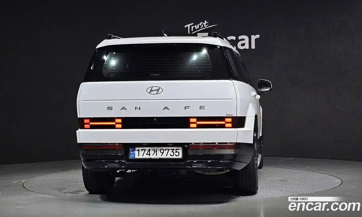 Hyundai Santa Fe 2024 1.6 Автомат в Москве № 126913, фото 4